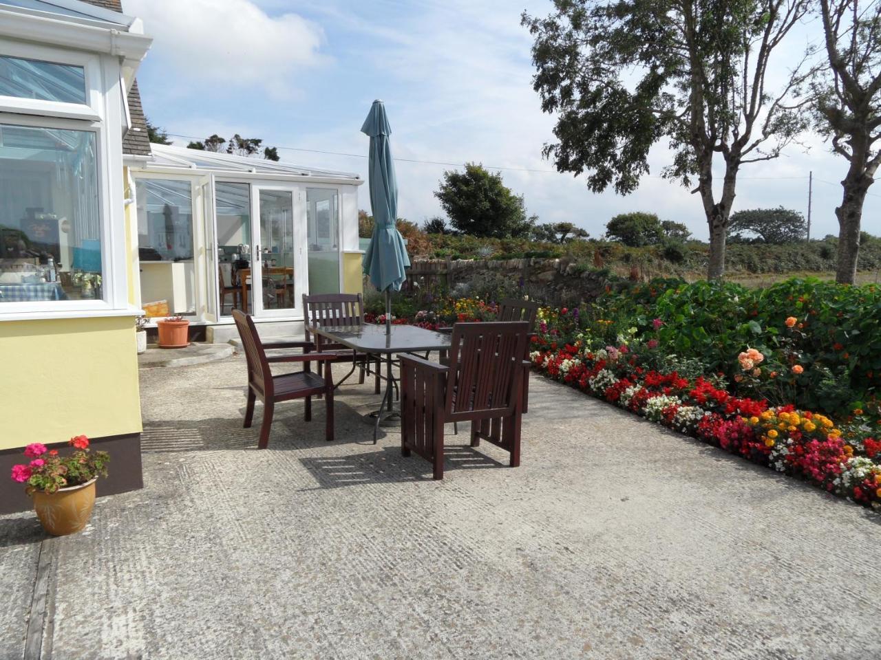 Monterey Pines Bed and Breakfast Helston Eksteriør billede